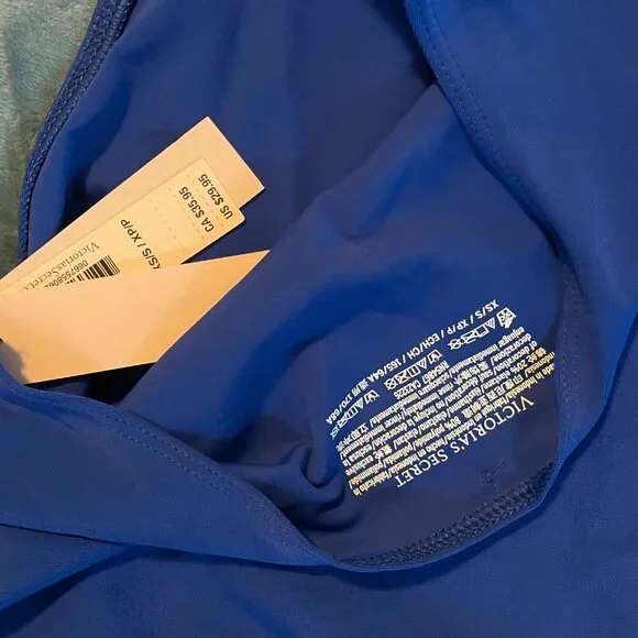 Victoria's Secret, Swim SET, S One-Piece Swimsuit and XS/S Matching Sarong. - Picture 5 of 6